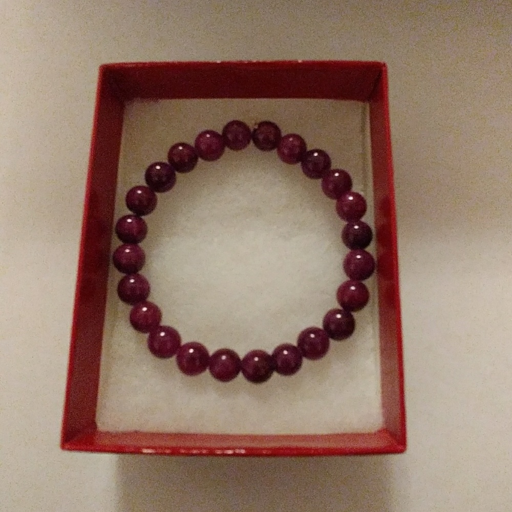 Violet Mountain Jade Stone Bracelet - Picture 3 of 8